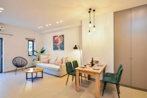 Alex Downtown Holiday Apartment